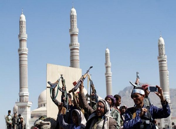 World News | Saudi-led Coalition Says Destroys Houthi Vessels, Bomb-laden Boats Site