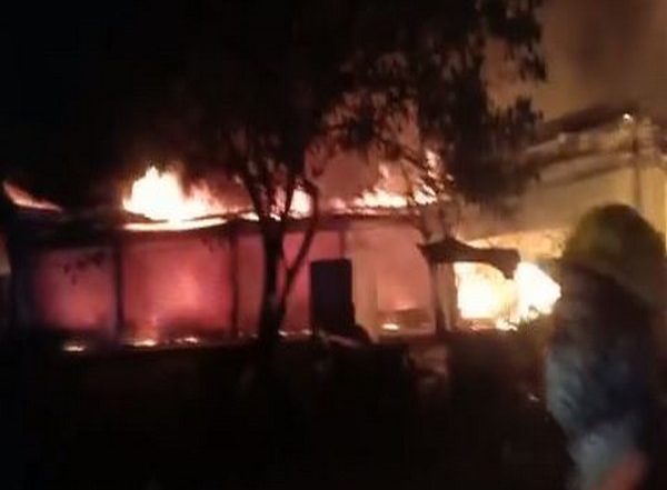 India News | Fire Breaks out at Furniture Godown in Thane