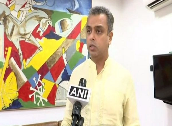 India News | Congress Leader Deora Says CAA a Political Gimmick as Rules Not Yet Framed
