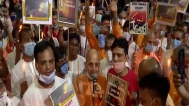 World News | ISKCON Members Sing 'bhajan', Hold Protests Outside Bangladesh Deputy High Commission in Kolkata