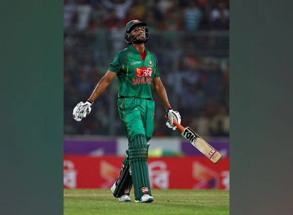 Sports News | T20 WC: Mahmudullah to Miss Bangladesh's First Warm-up Game Due to 'slight Back Pain'