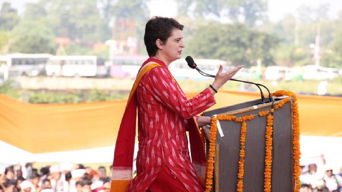 India News Priyanka Gandhi Promises Lakh Jobs To Youth Free Bus Travel For Women In Uttar