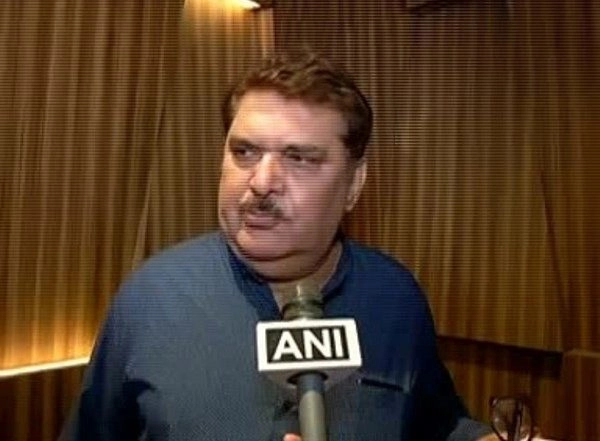 India News | Law Says Accused is Innocent Until Crime is Proved: Raza Murad on Aryan Khan's Arrest