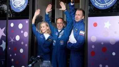 World News | Russian Actress, Director Blast off to Shoot First Movie in Space