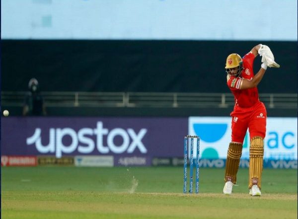 How To Watch PBKS vs RCB Live Streaming Online in India, IPL 2022? Get Free Live Telecast of Punjab Kings vs Royal Challengers Bangalore, TATA Indian Premier League 15 Cricket Match Score Updates on TV