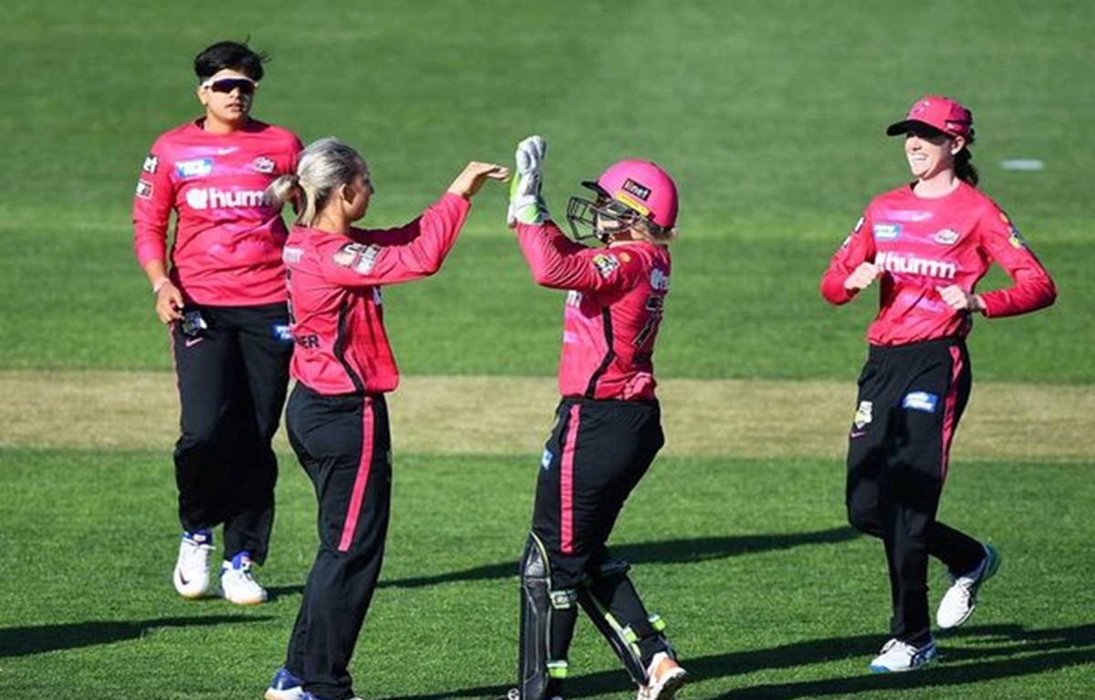 Sydney Sixers vs Melbourne Renegades, WBBL 2021 Live Cricket Streaming Watch Free Telecast of SS W vs MR W on Sony Sports and SonyLiv Online 🏏 LatestLY