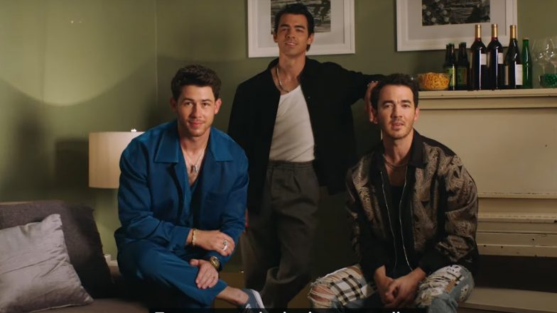 Netflix Announces Jonas Brothers Family Roast; Comedy Special to Premiere on the Streaming Giant on November 23 (Watch Video)