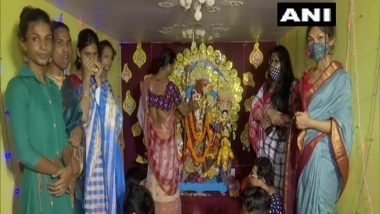 Durga Puja 2021 Celebrations in Kolkata: Transgender Community Celebrates Puja with Idol of 'Ardhanarishvara'