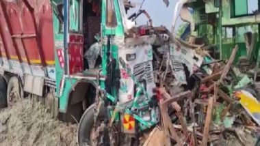 India News | Death Toll Rises to 15 in UP's Barabanki Road Accident