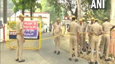 UP: 2 Cops Indulge in Brawl Over ‘Affair’ With Female Colleague Inside Baheri Police Station, Suspended