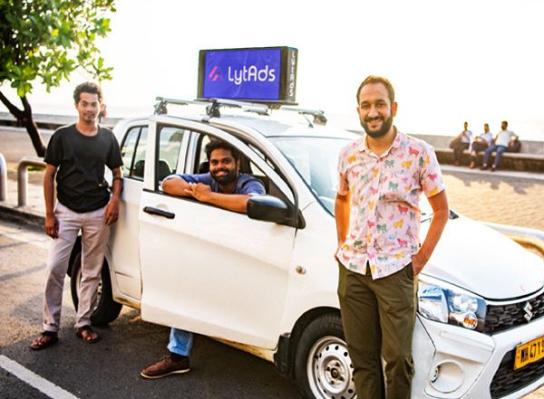 Business News | AdTech Startup Wrap2Earn Lights Up Mumbai's Streets with LytAds