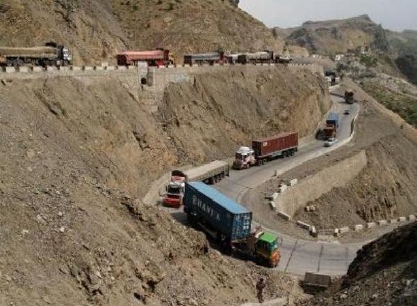World News | Afghan Pharmacy Union Warn of Shortage of Medical Supplies as Truckloads of Medicine Stopped at Borders