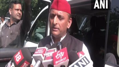 India News | Akhilesh Yadav Leaves for Lakhimpur Kheri; Slams Yogi Govt over Law and Order