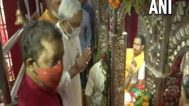 India News | Nitish Kumar Visits Sheetla Mata Mandir on 'Durga Ashtami'