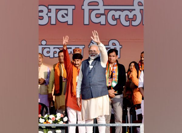 Uttar Pradesh Assembly Elections 2022: BJP Plans Massive Rally of PM Narendra Modi in Varanasi, Dates to Be Finalised Soon, Says Sources