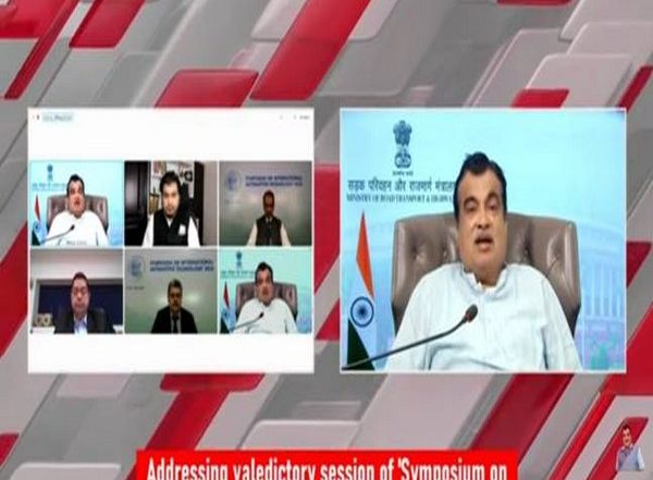 India News | Government Committed to Shift Public Transport, Logistics to 100 Pc Clean Sources of Energy: Gadkari