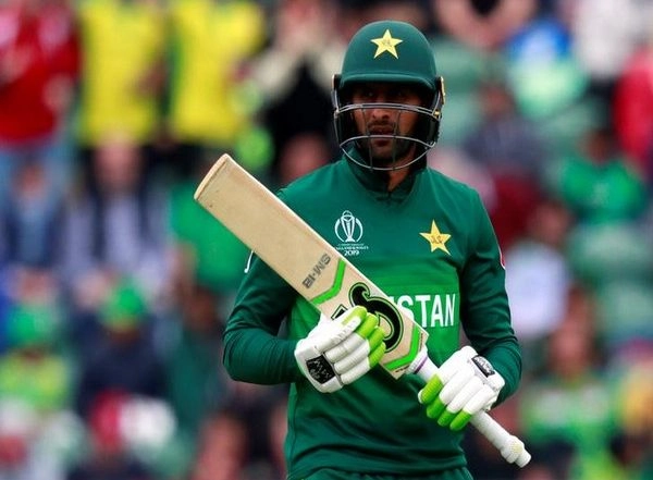 Sports News | Shoaib Malik Can Contribute Big Time for Pakistan in T20 WC, Says Afridi
