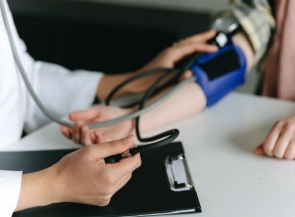 Lifestyle News | Study Reveals Optimal Blood Pressure Helps Brains Age Slower