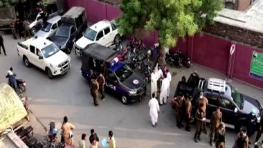 World News | Pakistan: Thousands of TLP Workers Enter Gurjanwala as Protest Continues