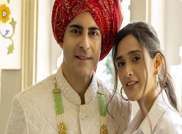 Entertainment News | Gautam Rode, Pankhuri Rode Come Up with Garba Song 'Chhano Maano'