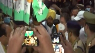 India News | Congress Delegation Including Priyanka, Rahul Gandhi Proceeds to Lakhimpur Kheri