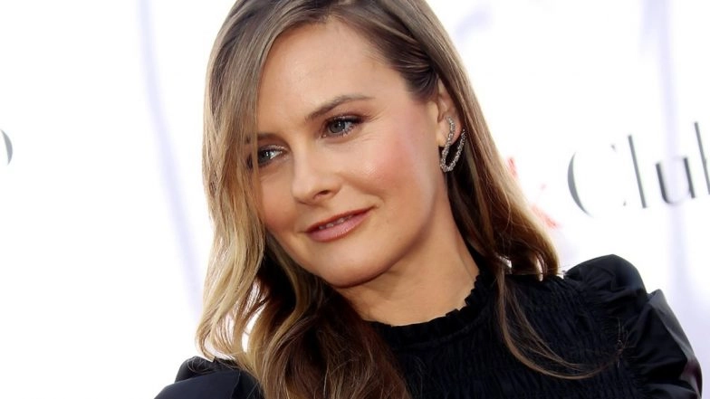 Actress Alicia Silverstone Reveals How She Was ‘Banned’ From a Dating App Twice