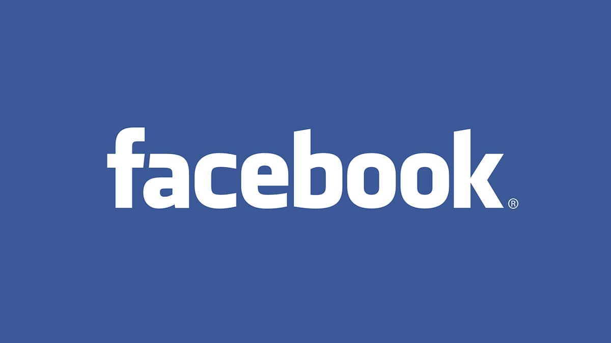 Facebook Down? Bizarre Posts Appearing in News Feed, Users Complain About Glitch on Twitter