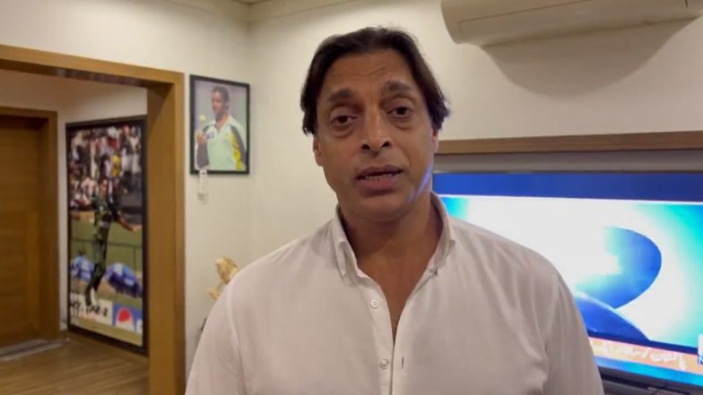 Shoaib Akhtar Walks Out of Talk Show After Being Insulted by Journalist on Air, Clarifies His Stance Later (Watch Videos)