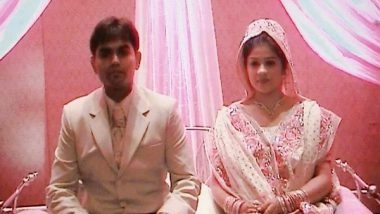 India News | Nawab Malik Posts Photographs of NCB Official Sameer Wankhede's 'Nikah'
