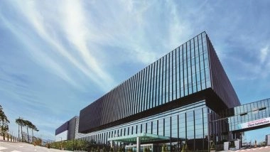 World News | Samsung Biologics to Supply Moderna Vaccines in Earnest... To Become K-bio 'vaccine Hub'