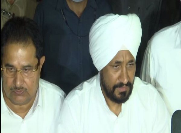 India News | Punjab CM Assails Kejriwal for Befooling Industrialists by Making Tall Claims
