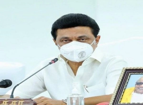 India News | Tamil Nadu CM Announces Rs 5 Lakh Ex-gratia for Kins of Those Who Died in Fire Accident in Kallakurichi