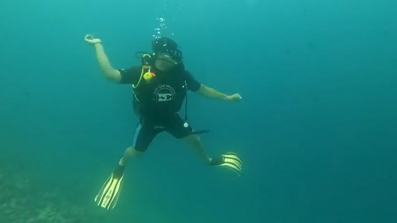 Neeraj Chopra Flexes His Arms, Practices Javelin Throw Under Water! (Watch Video)