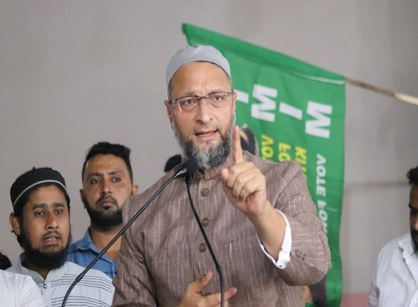 India News | Centre Failed to Stop Chinese Soldiers at Borders, Alleges Owaisi