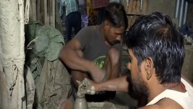 India News | WB: Potters Speed Up Earthen Lamps Production Ahead of Diwali to Revive Business Marred by COVID-19