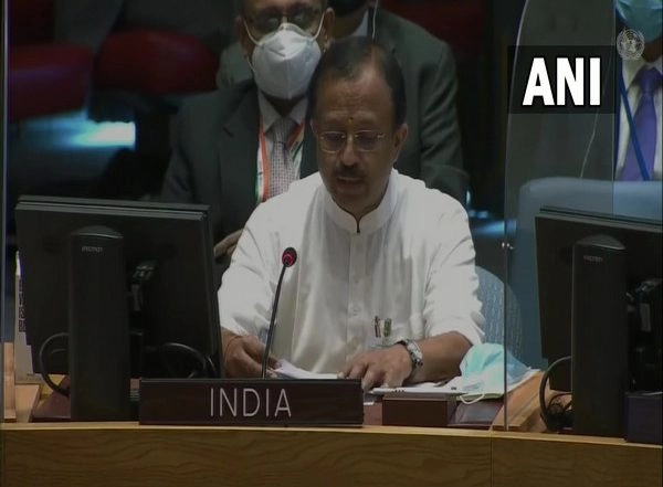 World News | Countries Witnessing Conflict, Face Multiple Challenges in Path of Sustaining Peace: Muraleedharan
