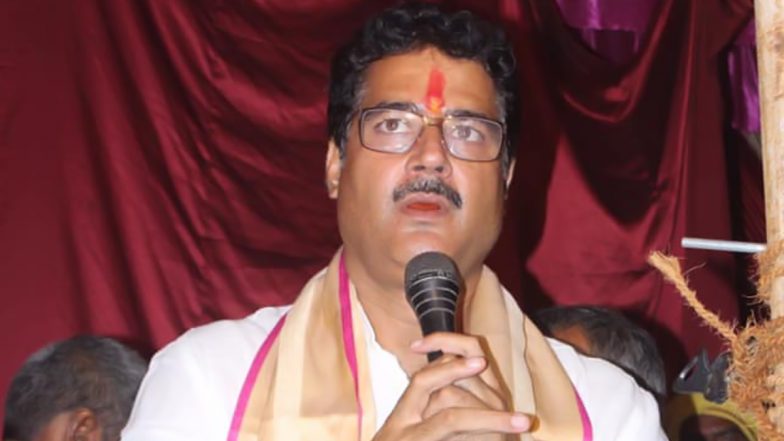 Samajwadi Party MLA Rakesh Pratap Singh Forcefully Admitted to The Hospital on His Third Day of Hunger Protest