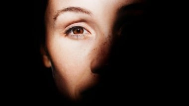 Lifestyle News | Morning Exposure to Deep Red Light Improves Declining Eyesight: Study