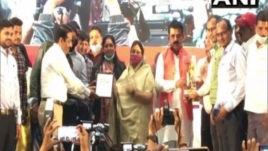 India News | Indore Municipal Corporation Honours Sanitation Workers After Bagging 'cleanest City' Tag for 5th Time in a Row