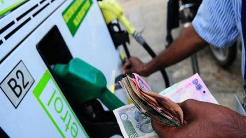 Petrol and Diesel Prices in India on November 1, 2021: Fuel Prices Hiked Again; Check Rates in Delhi, Mumbai and Other Metro Cities