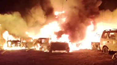 Gujarat Police Station Fire: 25 Vehicles Burnt in Massive Blaze at Police Station in Kheda, No Casualties Reported
