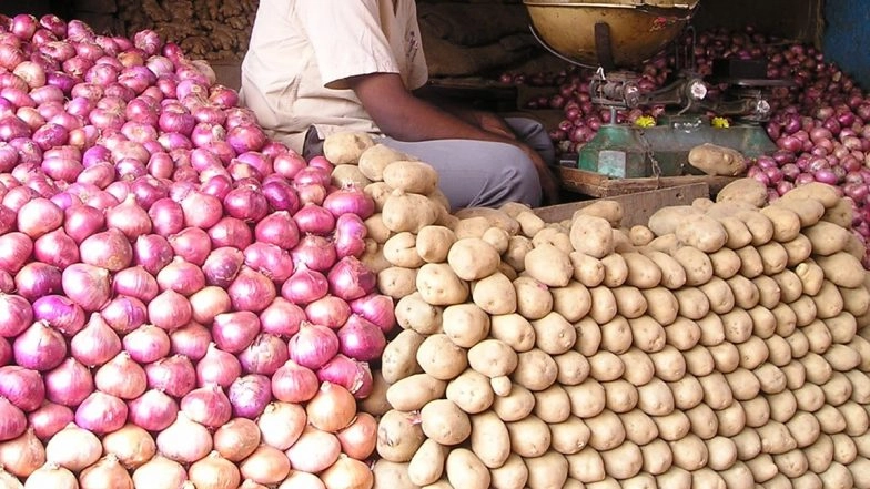 Retail Food Inflation for Industrial Workers Declines to 6.16% From 6.97% in June 2022