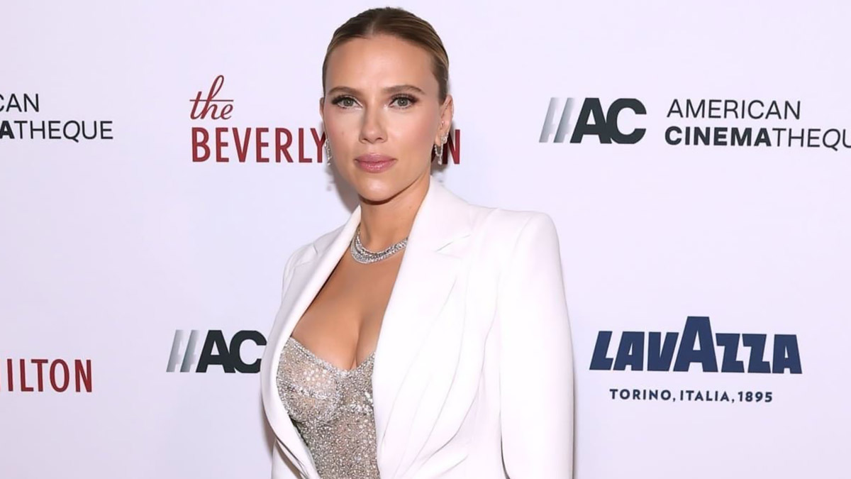 Agency News Scarlett Johansson Says Being Hypersexualized At Young Age Made Her Believe 