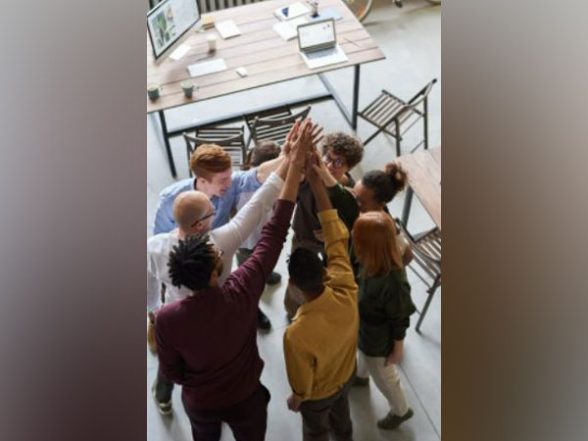 Health News | Well-being Programmes Help to Build Better Work Relationships: Study - Vimarsana News