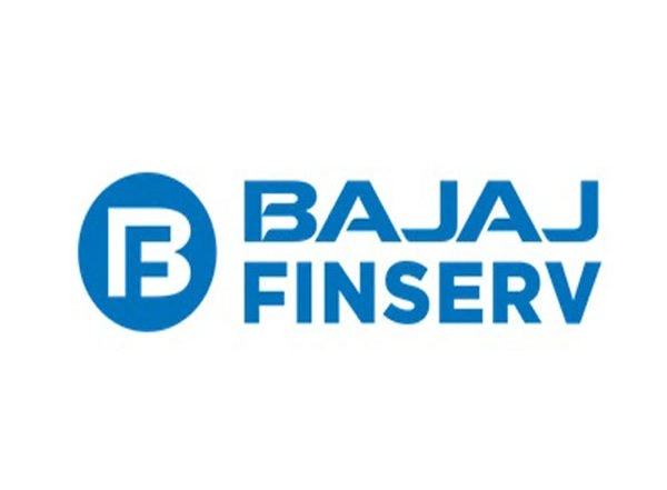 Business News | Buy the Latest Fitbit Watch on Lowest EMIs and Get Up to 30 Percent Cashback on the Bajaj Finserv EMI Store