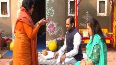 India News | Union Ministers Mukhtar Abbas Naqvi, Sadhvi Niranjan Jyoti Celebrate Bhai Dooj