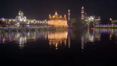 India News | Golden Temple in Amritsar Illuminated on Occasion of Guru Nanak Jayanti