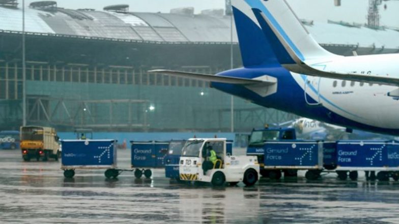 Tamil Nadu Rains: Arrivals at Chennai Airport Suspended Till 6 PM Today Due To Severe Rains and Heavy Crosswinds