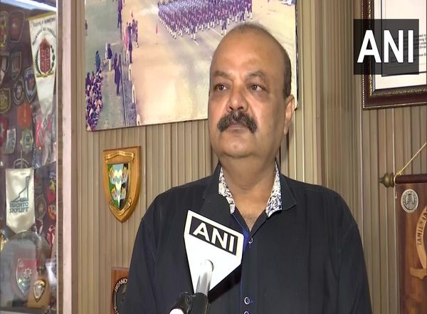 Diwali 2021: Around 2,800 Fire Personnel to Be on Duty to Handle Fire Calls in Delhi, Says DFS Officials