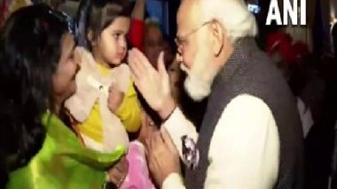 World News | PM Modi Interacts with Indian Community Before Departure from Glasgow